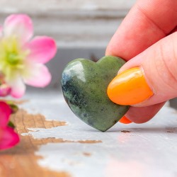 ŽAD NEFRIT srček kristal za srečo