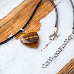 TIGER'S EYE necklace heart (silver hoop)