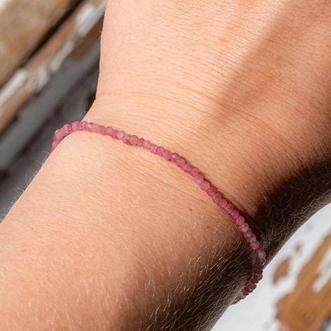 ROZA TURMALIN (RUBELIT) zapestnica falset 2 mm