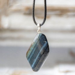 BLUE TIGER'S EYE pendant