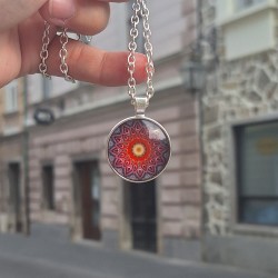 MANDALA NECKLACE red - orange