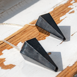 PENDULUM BLACK TURMALINE octagonal