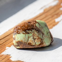 MAGNESITE CITRONEL pocket crystal