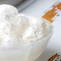 Kamena strela
Gorski kristal
Naravna kamena strela
Razpokana kamena strela